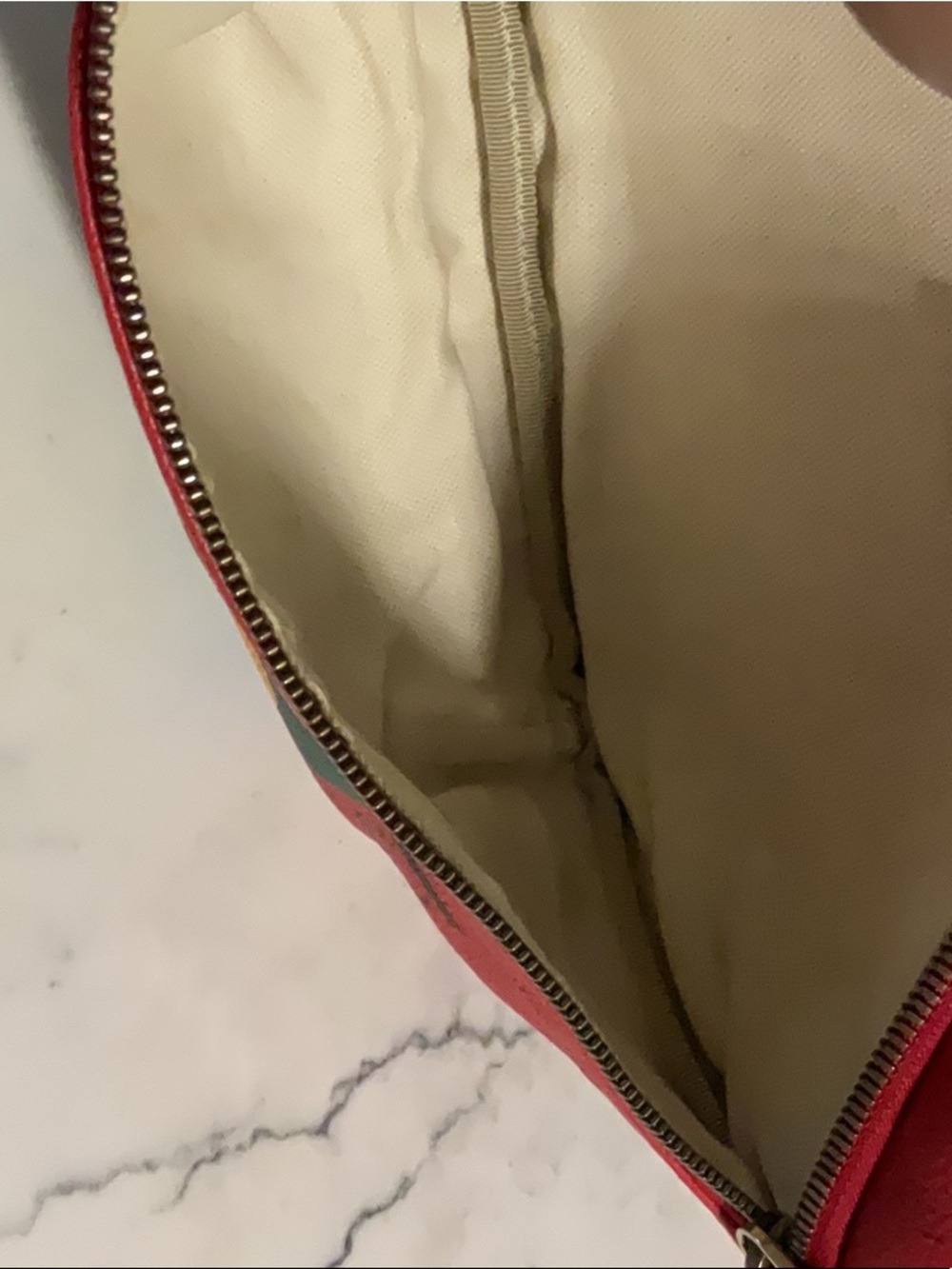 Gucci Bum Bag - Picture 9 of 9